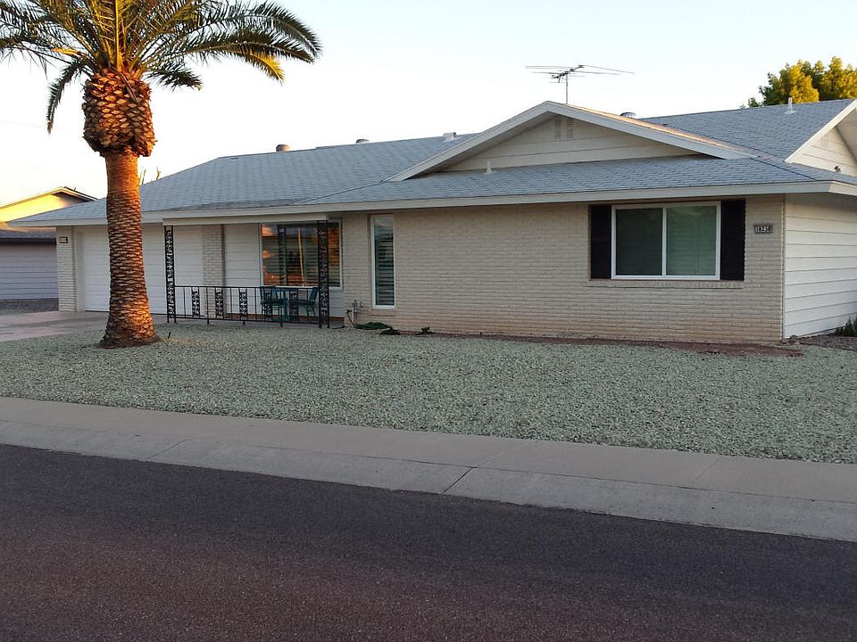 1st image of 18238 N Laurel Dr