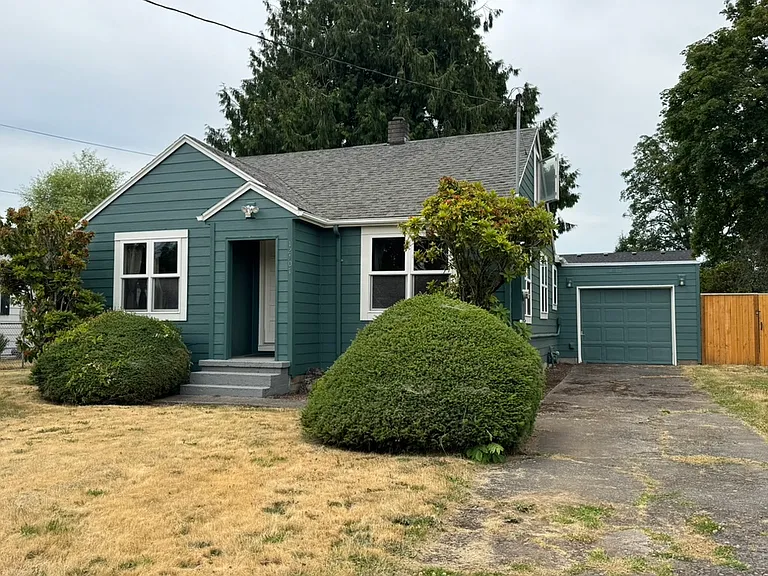 12107 SE Kelly St — Photo 28