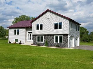 425 Fairground Rd, New Castle, PA 16101