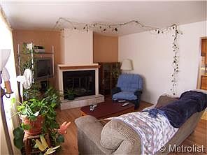 3rd image of 1241 Essex Dr