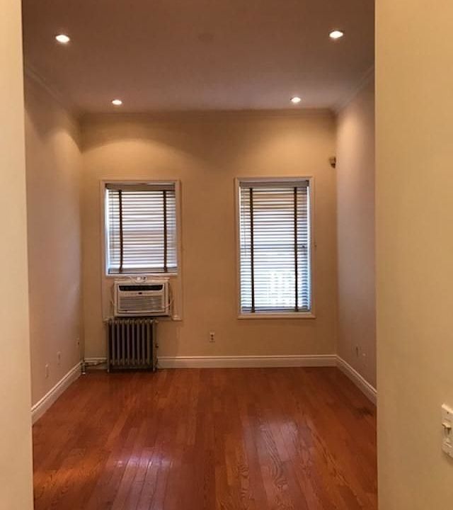 1st image of 376 Broome St #17