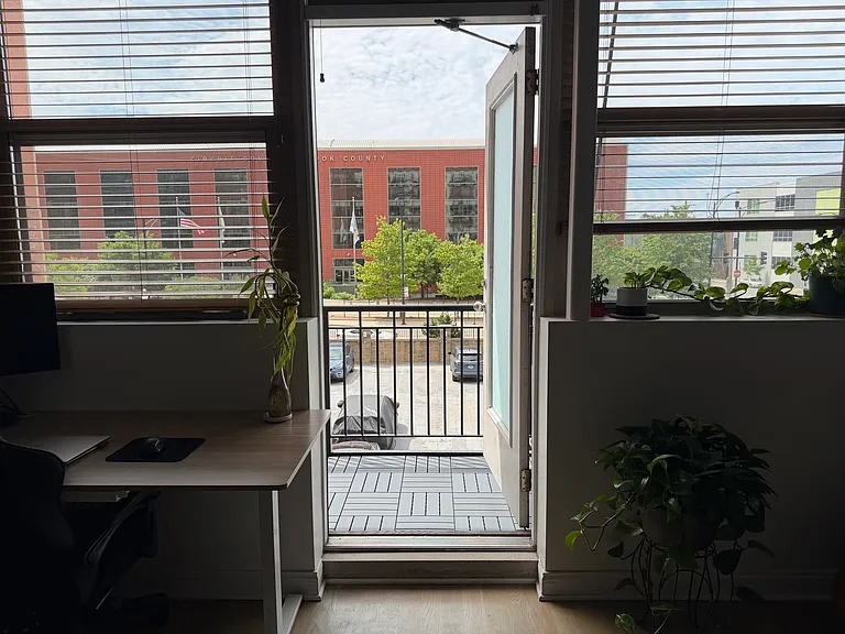 500 S Clinton St #224 — Photo 9