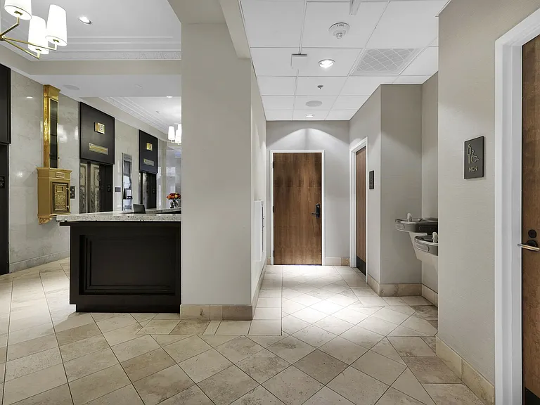 The Residences at Barnett — Photo 10