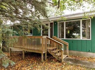 8419 S Maple St, Maple City, MI 49664