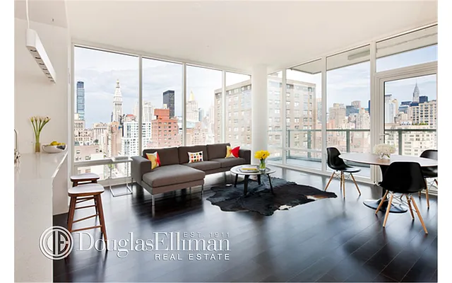 Sold by Douglas Elliman | media 19