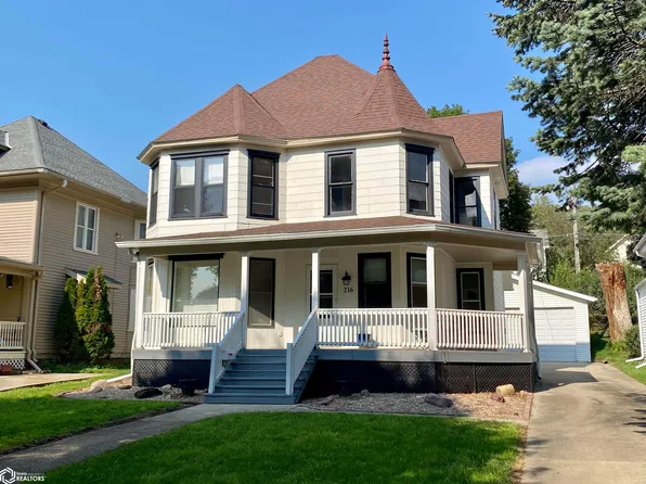 216 Church St, Audubon, IA 50025