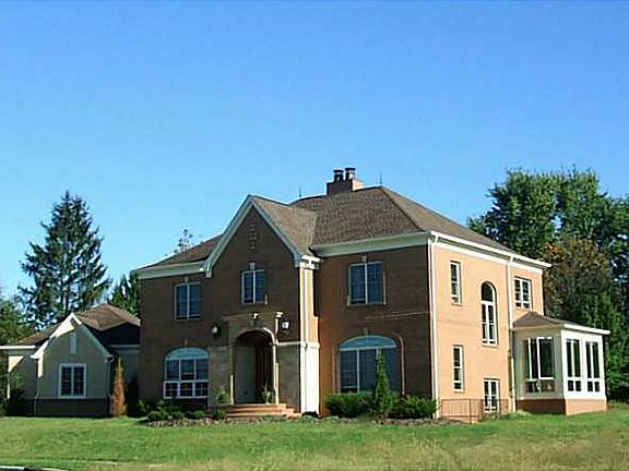 5th image of 12965 Wood Run Ct
