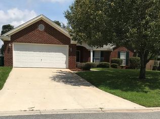 118 Taylor Ct, Richmond Hill, GA 31324