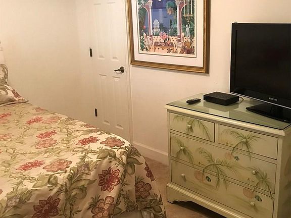 3rd image of 25 Ocean Crest Way APT 1214