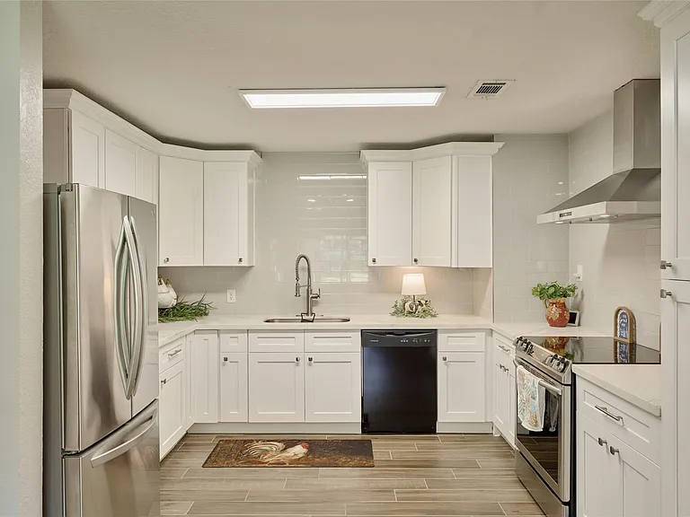 24803 Lori Ln — Photo 14