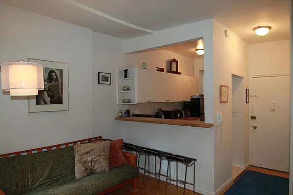 Rented by Compass | media 2