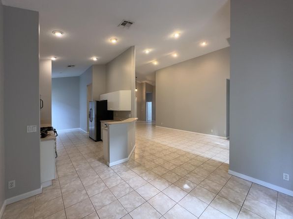 146 NW Pleasant Grove Way