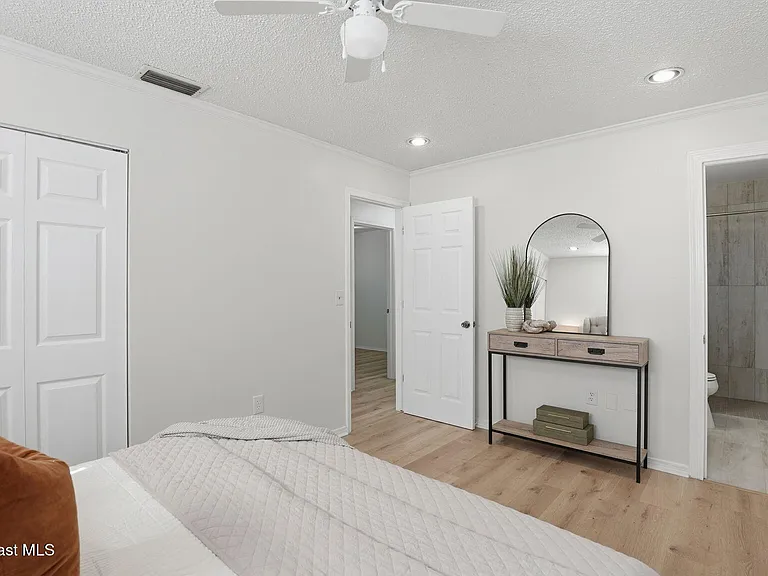 5950 Ackard Ave — Photo 25