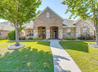 836 Valley Ridge Rd, Burleson, TX 76028