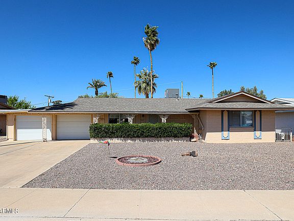2nd image of 11810 N HILLCREST Drive