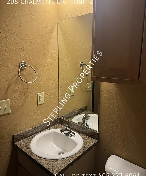 208 Chalmette Dr #2 — Photo 27
