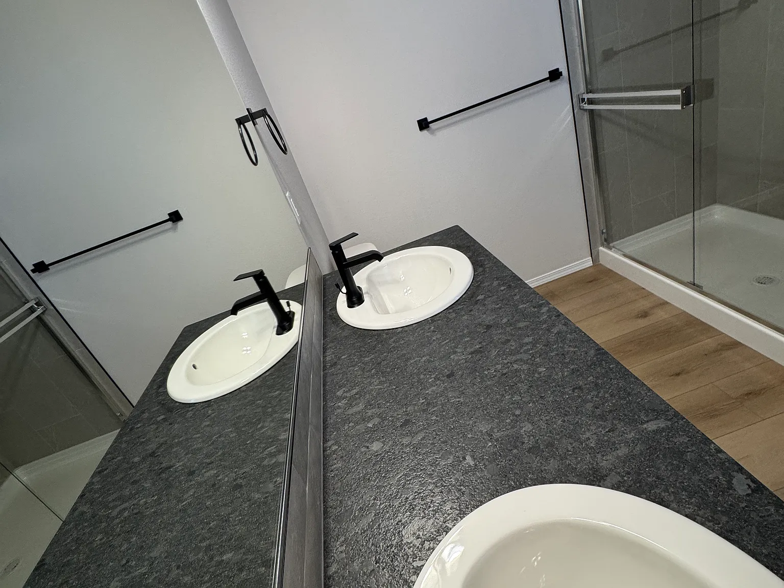 3 bed, 1498 sqft, $2,595 — Photo 4