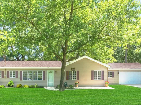 34327 S Lakeside Ter, Wilmington, IL 60481