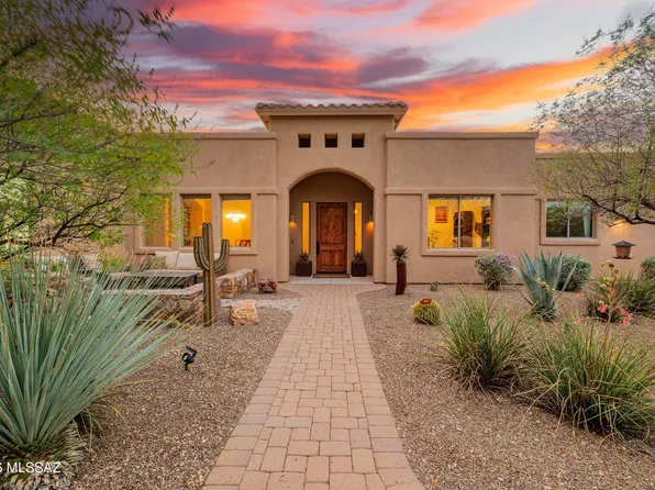 8550 S Picacho View Loop, Vail, AZ 85641