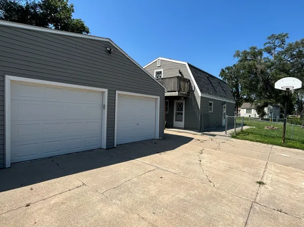 3401 10th Ave, Council Bluffs, IA 51501