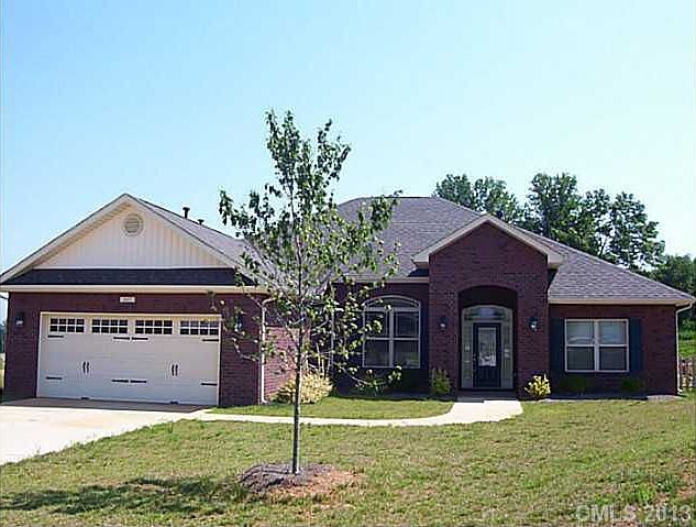 1st image of 107 Wake Ct