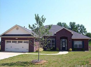 107 Wake Ct, Statesville, NC 28677