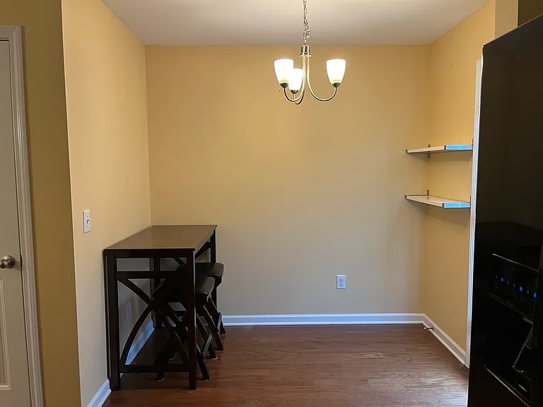 3020 Friars Trl — Photo 11