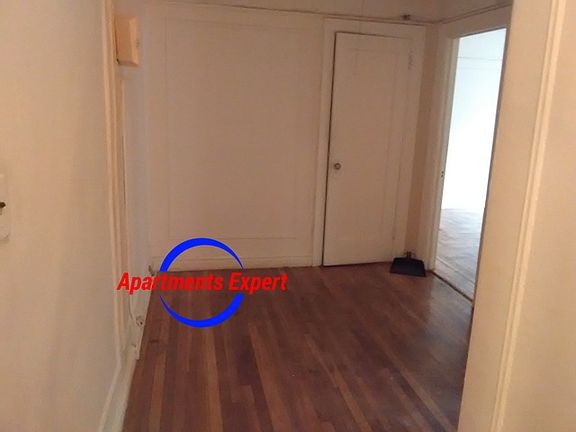 2nd image of 655 E 233rd St APT D6