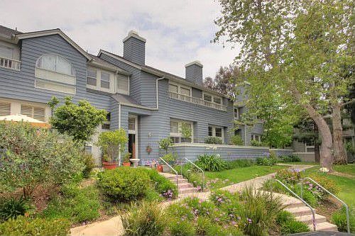 1st image of 1060 Gilbert Ln