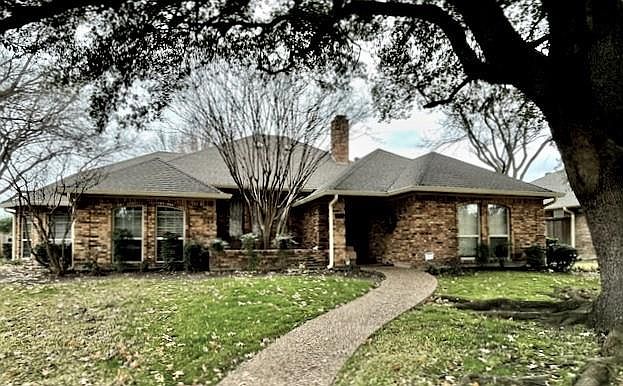 1st image of 1022 Staffordshire Dr