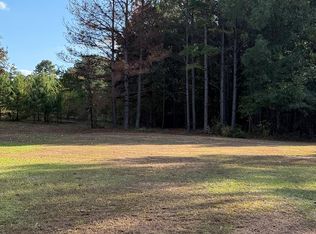 301 1st St, Atlanta, TX 75551