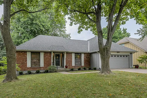 10116 Nieman Rd Photo 1