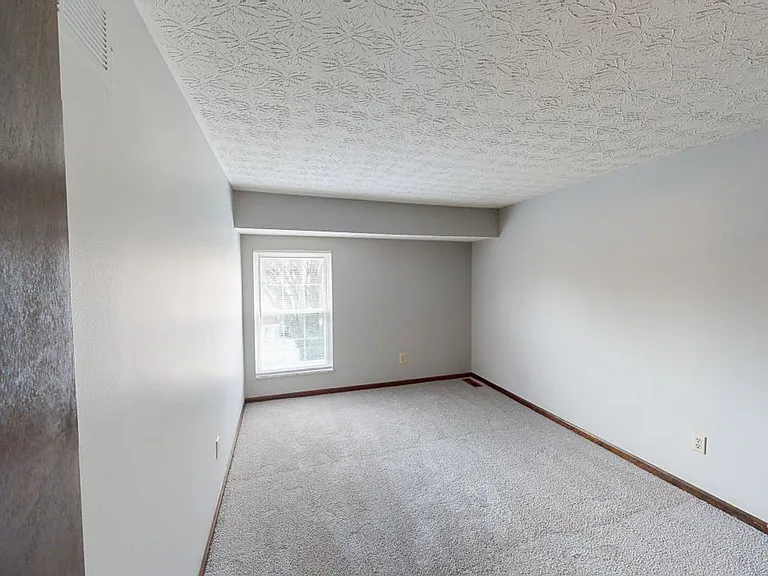 5123 Delancey St — Photo 29