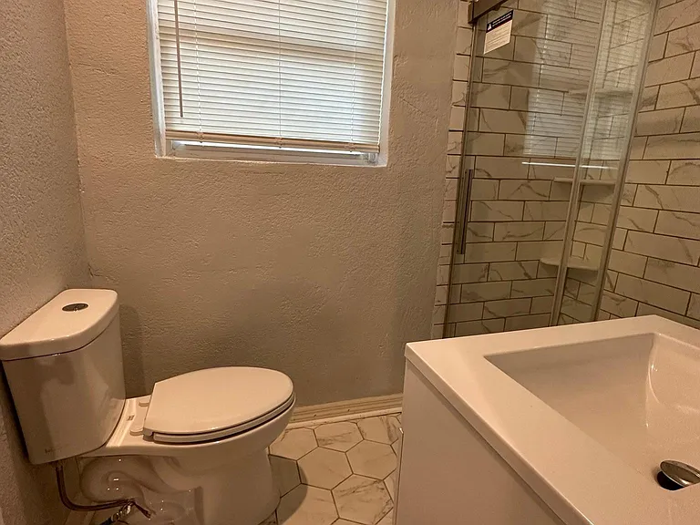 104 Aquamarine Ave — Photo 6