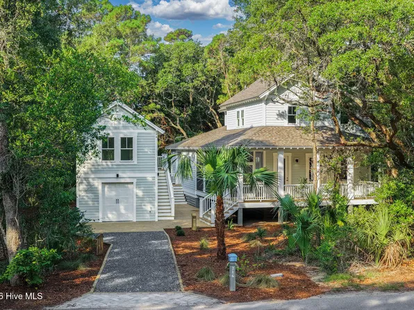 216 N Bald Head Wynd, Bald Head Island, NC 28461