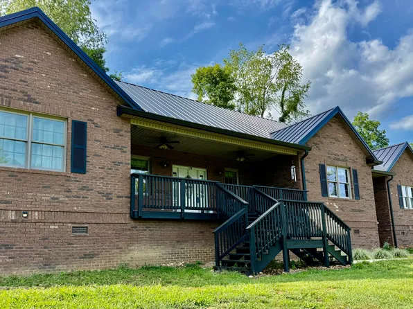 108 Trammell Rd, Bristol, TN 37620