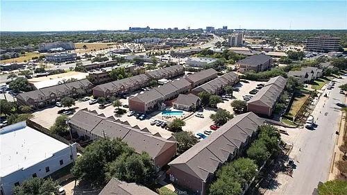 1000 Spring Loop #1803 Photo 1