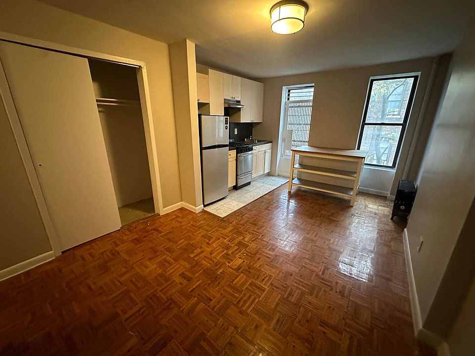 1st image of 544 W 50th St APT 5RW