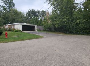734 Cherry Ave, Lake Forest, IL 60045