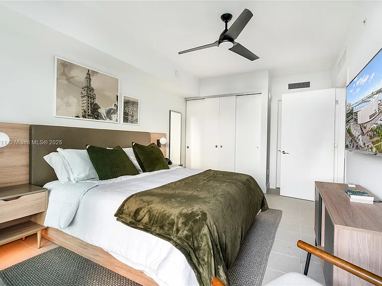 601 NE 1st Ave #3604 — Photo 7
