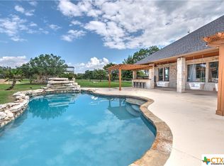 301 Spears Ranch Rd, Jarrell, TX 76537