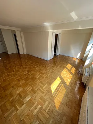 Rented by JMG Properties | media 17