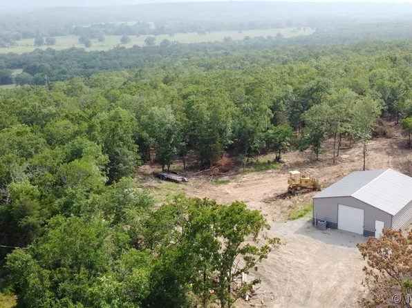 W Fairview Rd, Quinton, OK 74561