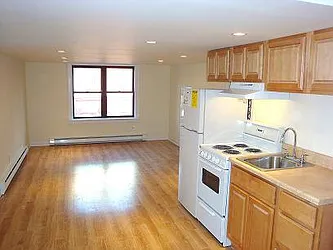 Rented by Carroll Gardens Realty