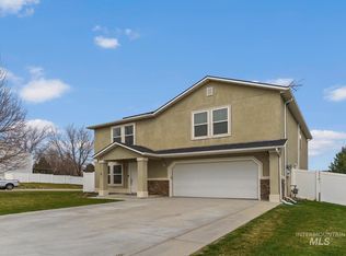190 W Tehuti Ct, Kuna, ID 83634