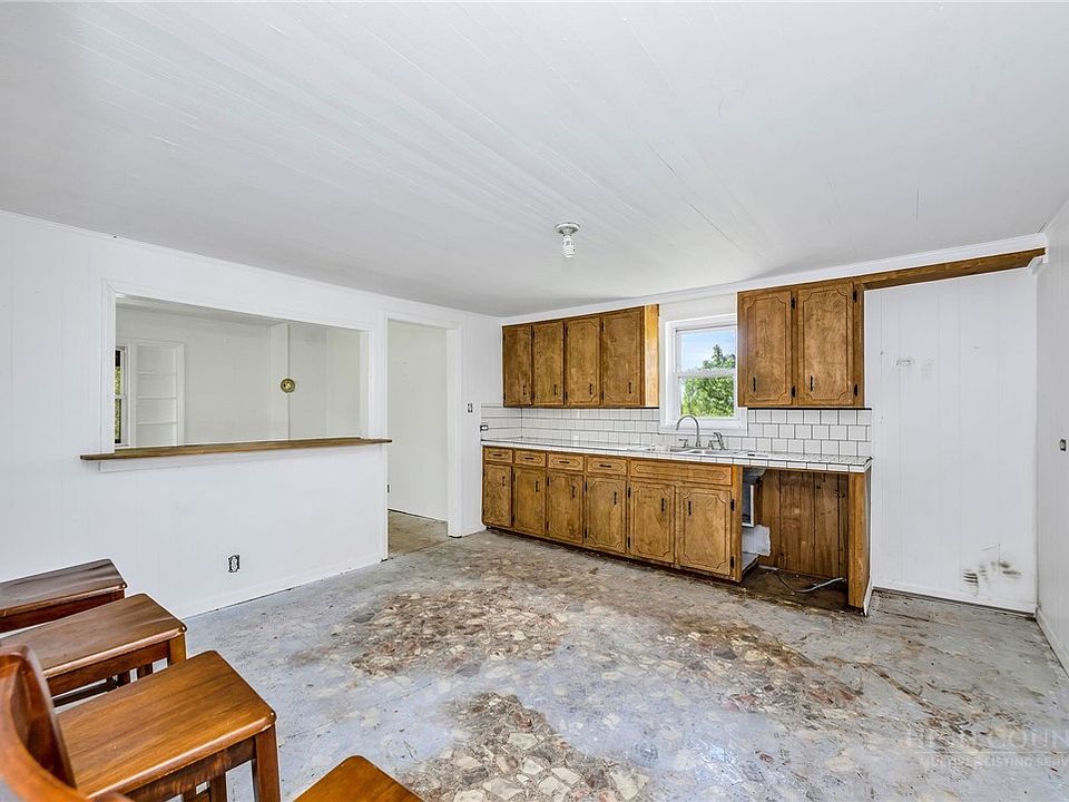 7th image of 2543 Bethany Ford Road