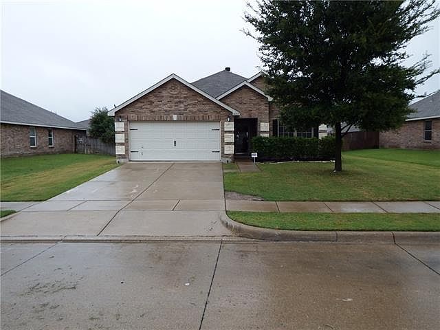 1st image of 1425 Lauren Dr