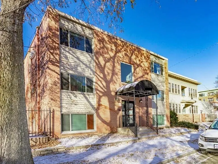 3018 Aldrich Ave S #12 — Photo 8