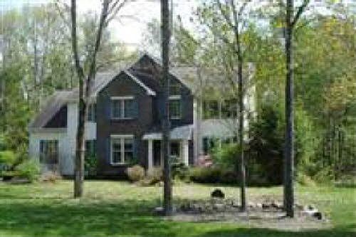 1st image of 33 Brookstone Dr