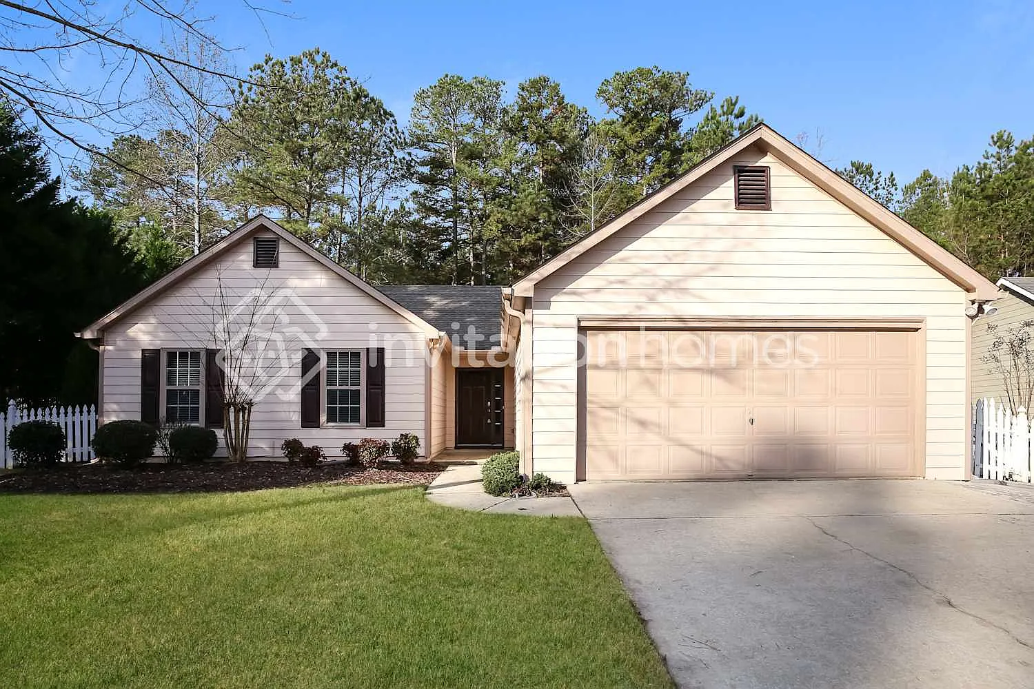5700 River Ridge Ln Sugar Hill, GA 30518 — Photo 1